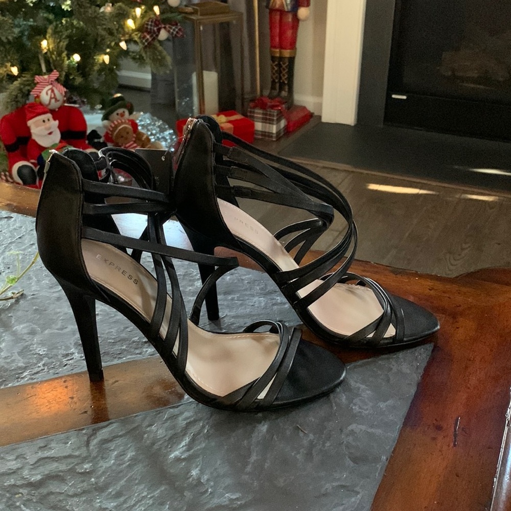 NWT - Express Runway Collection Strappy High Heel 3.5”